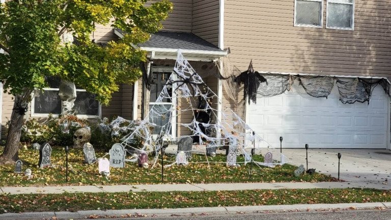 Christians Do Not Celebrate Halloween